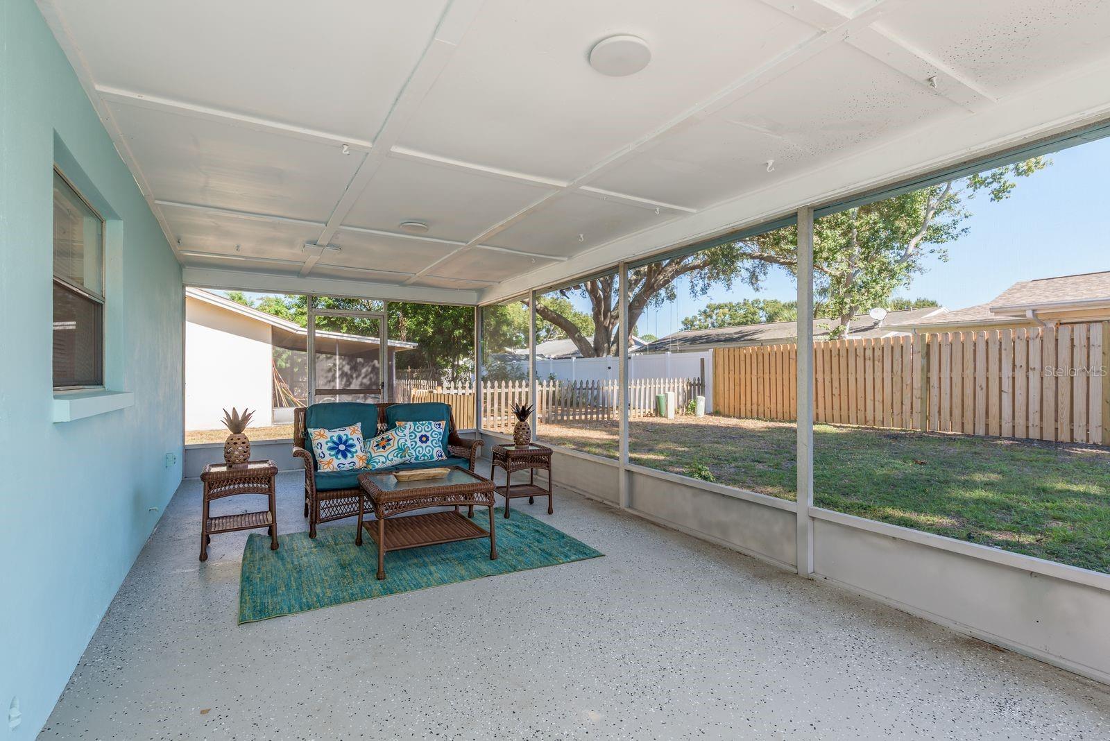 BARRINGTON HILLS - Residential