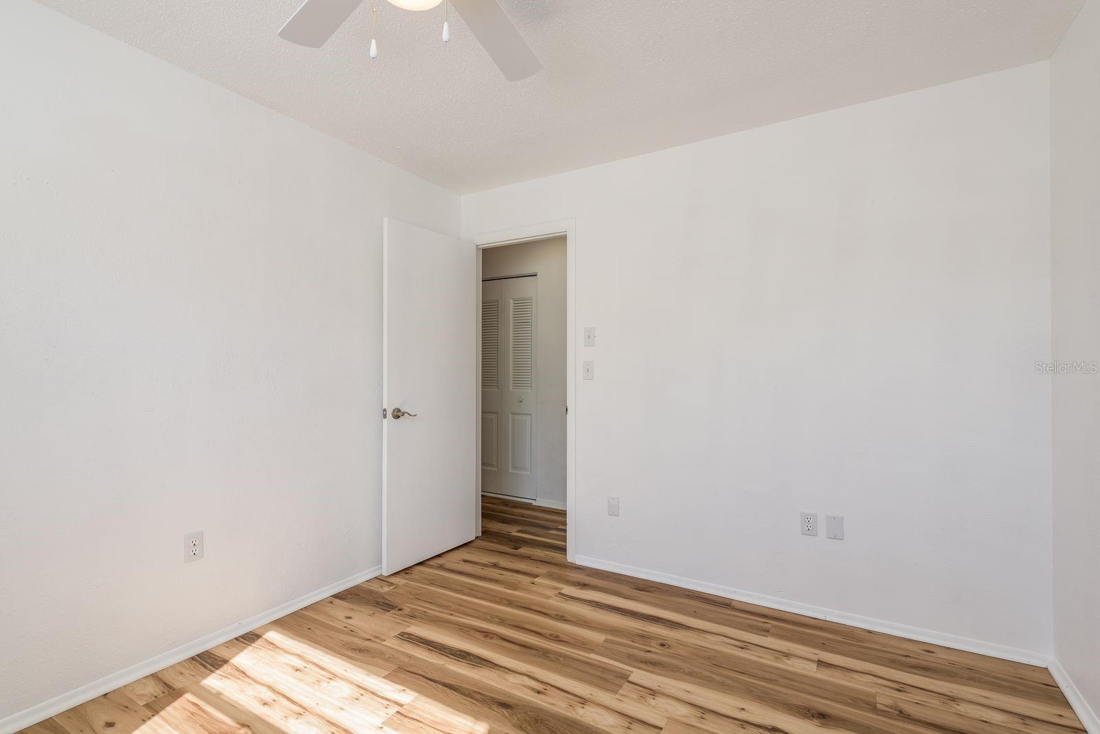 BARRINGTON HILLS - Residential