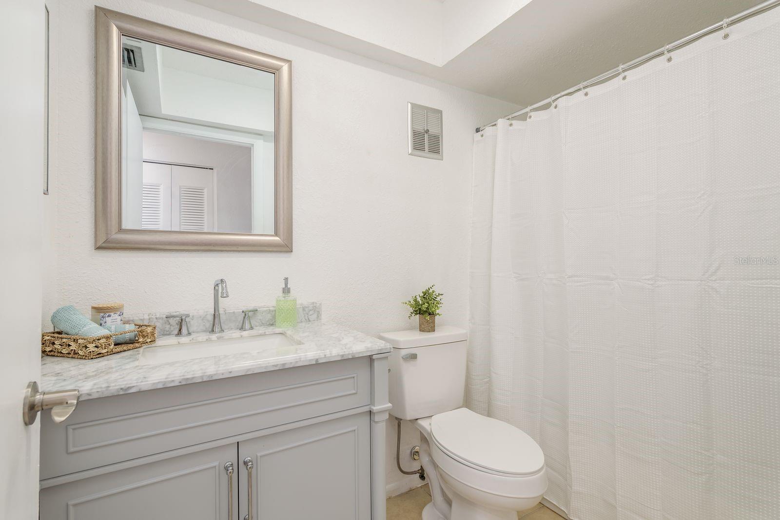 BARRINGTON HILLS - Residential