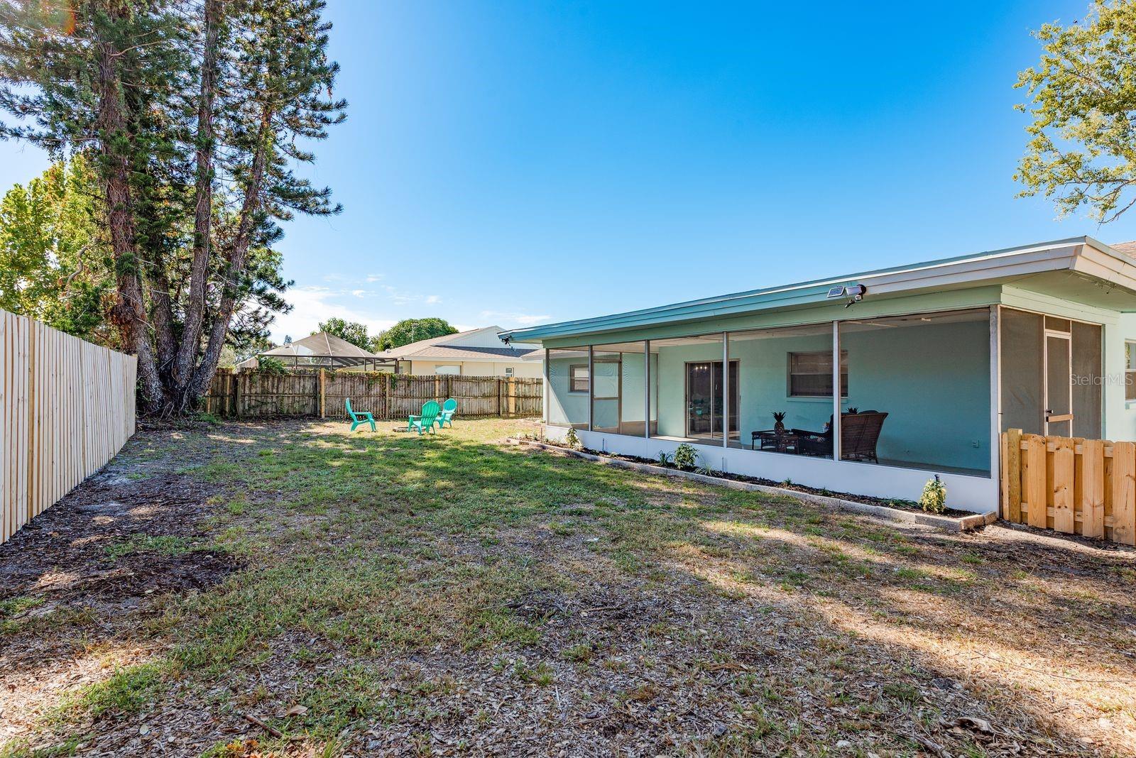 BARRINGTON HILLS - Residential