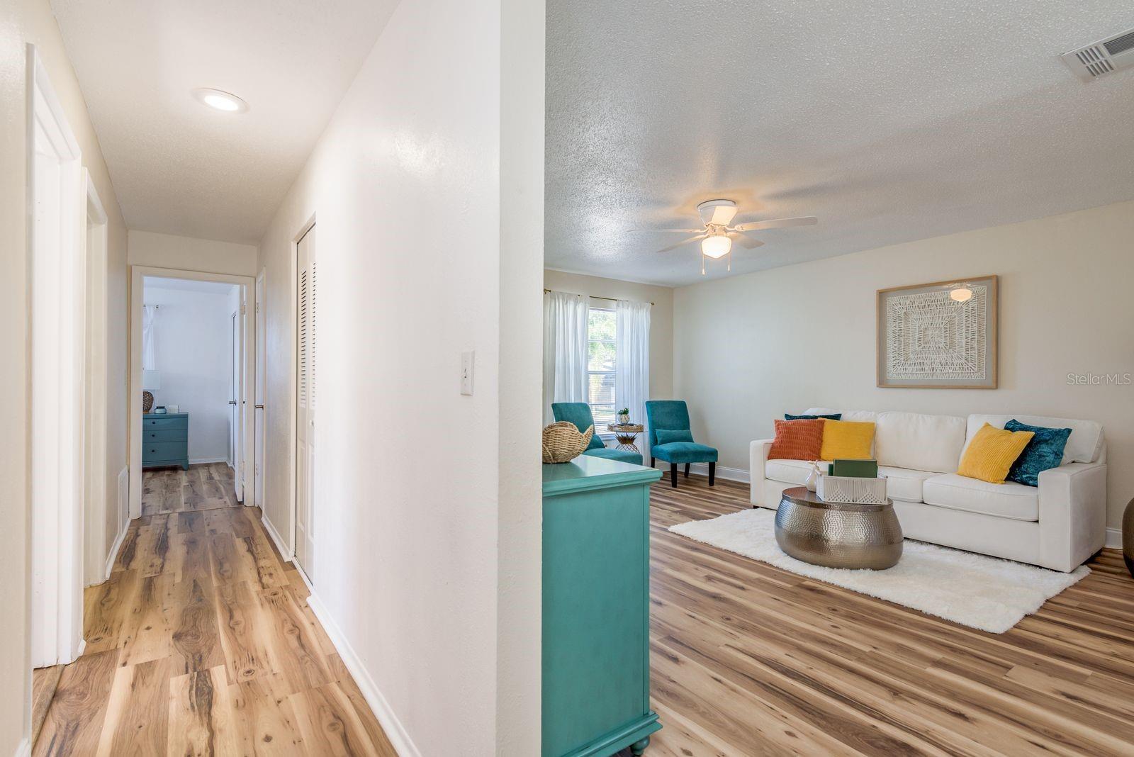 BARRINGTON HILLS - Residential