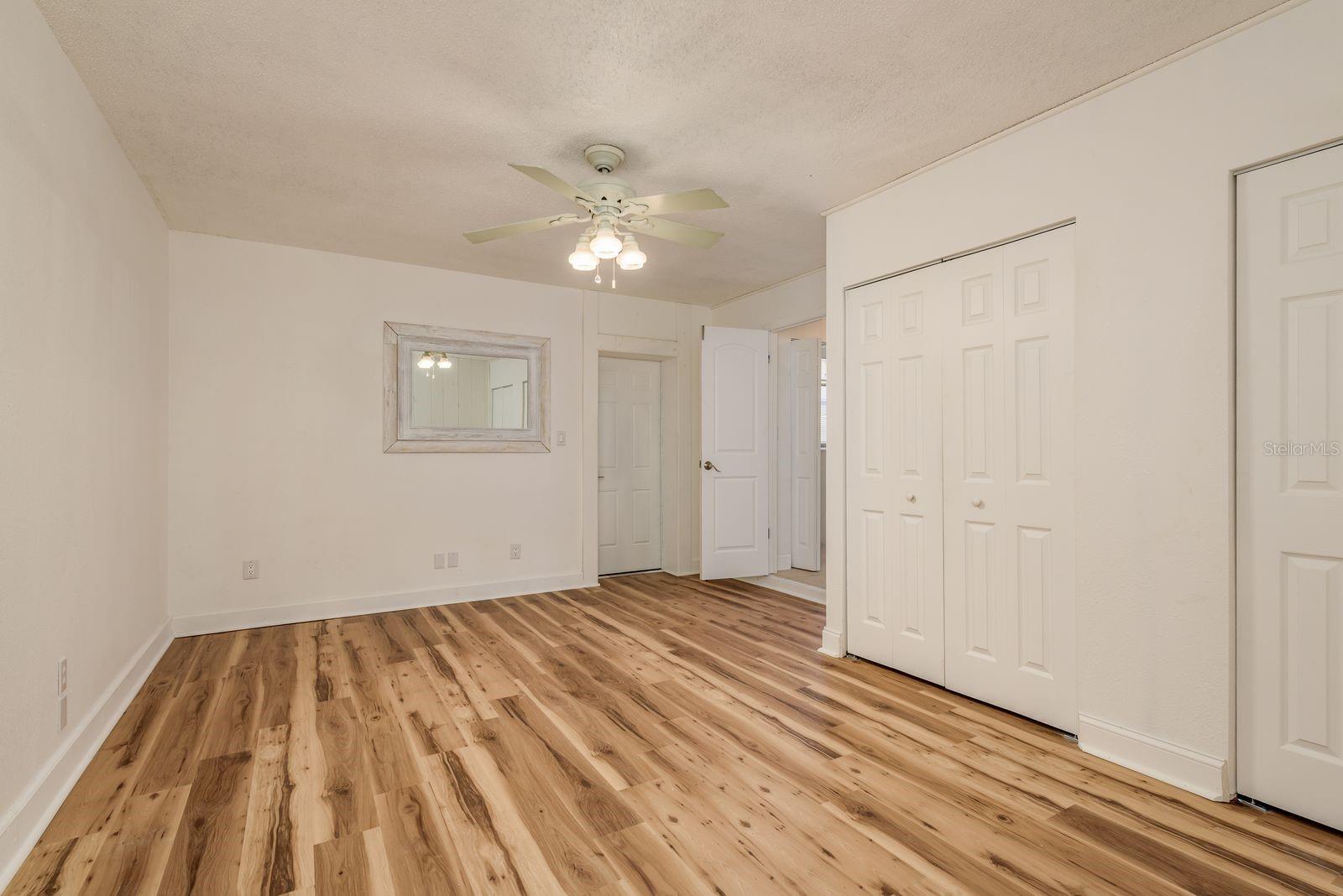 BARRINGTON HILLS - Residential