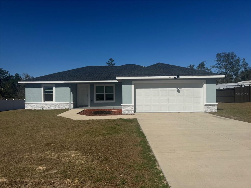Photo of 3938 SW 161st Loop, Ocala, FL 34473 (MLS # OM717533)