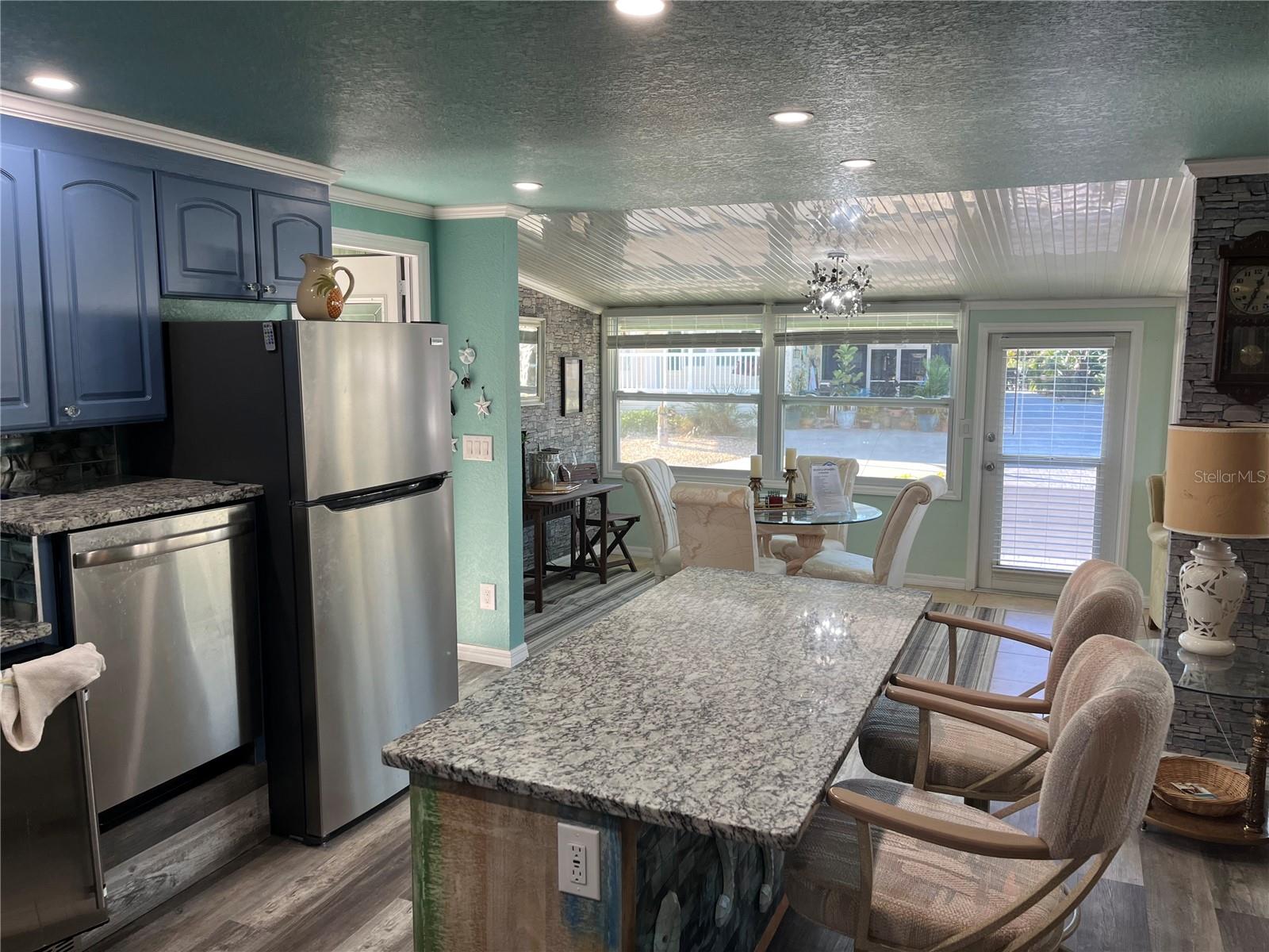 Search Properties for Sale 3 712 ROMA ROAD