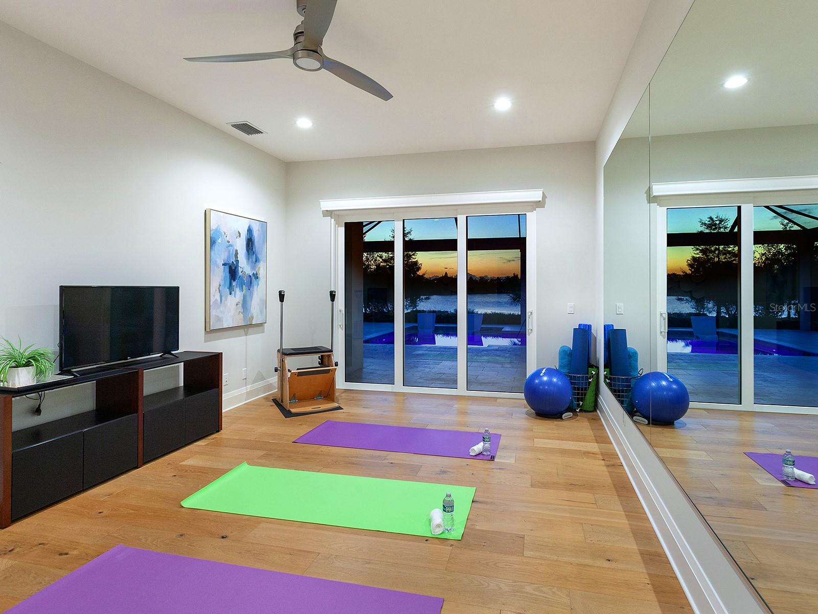 LAKE CLUB PH II - Residential