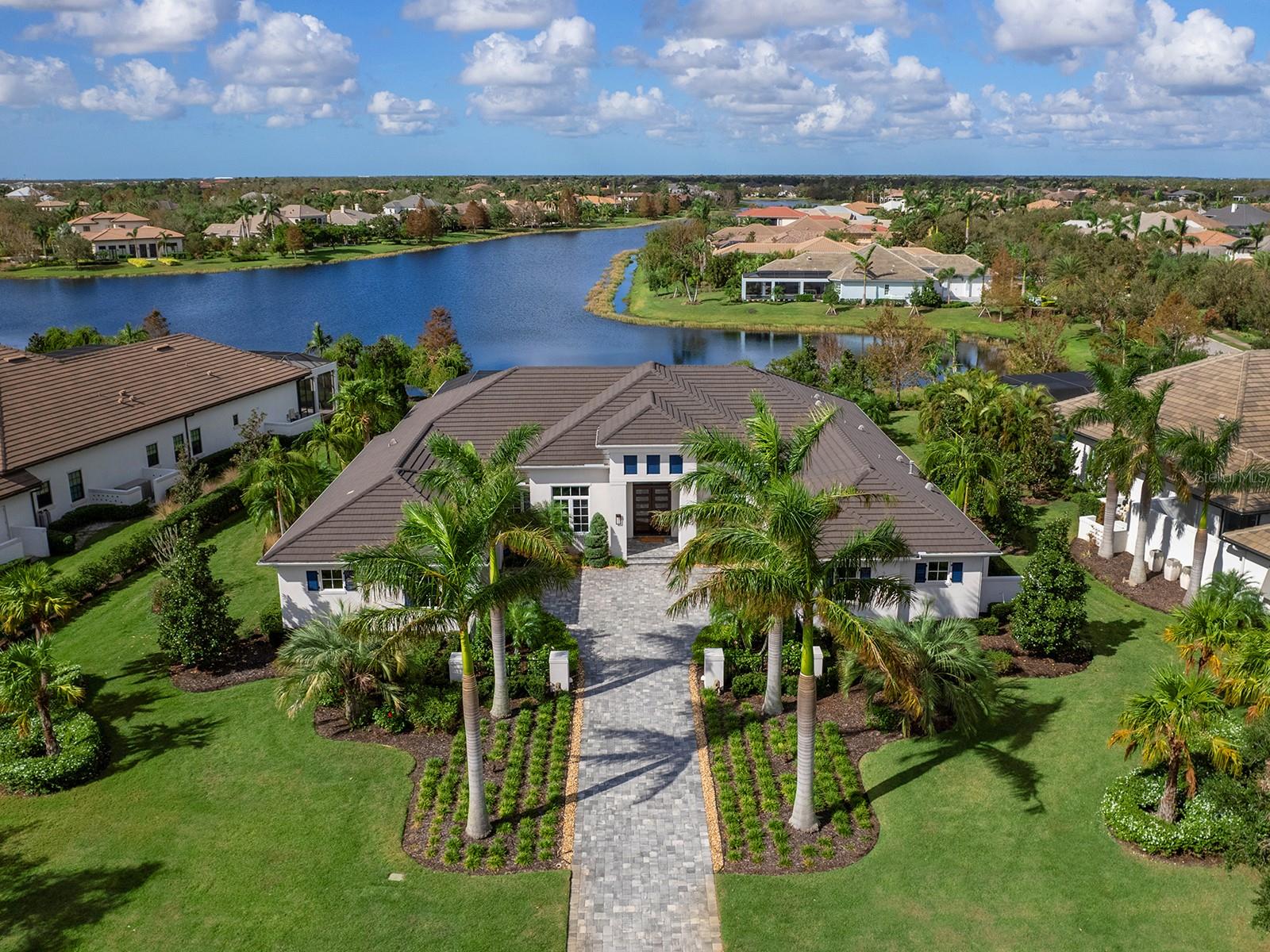 LAKE CLUB PH II - Residential