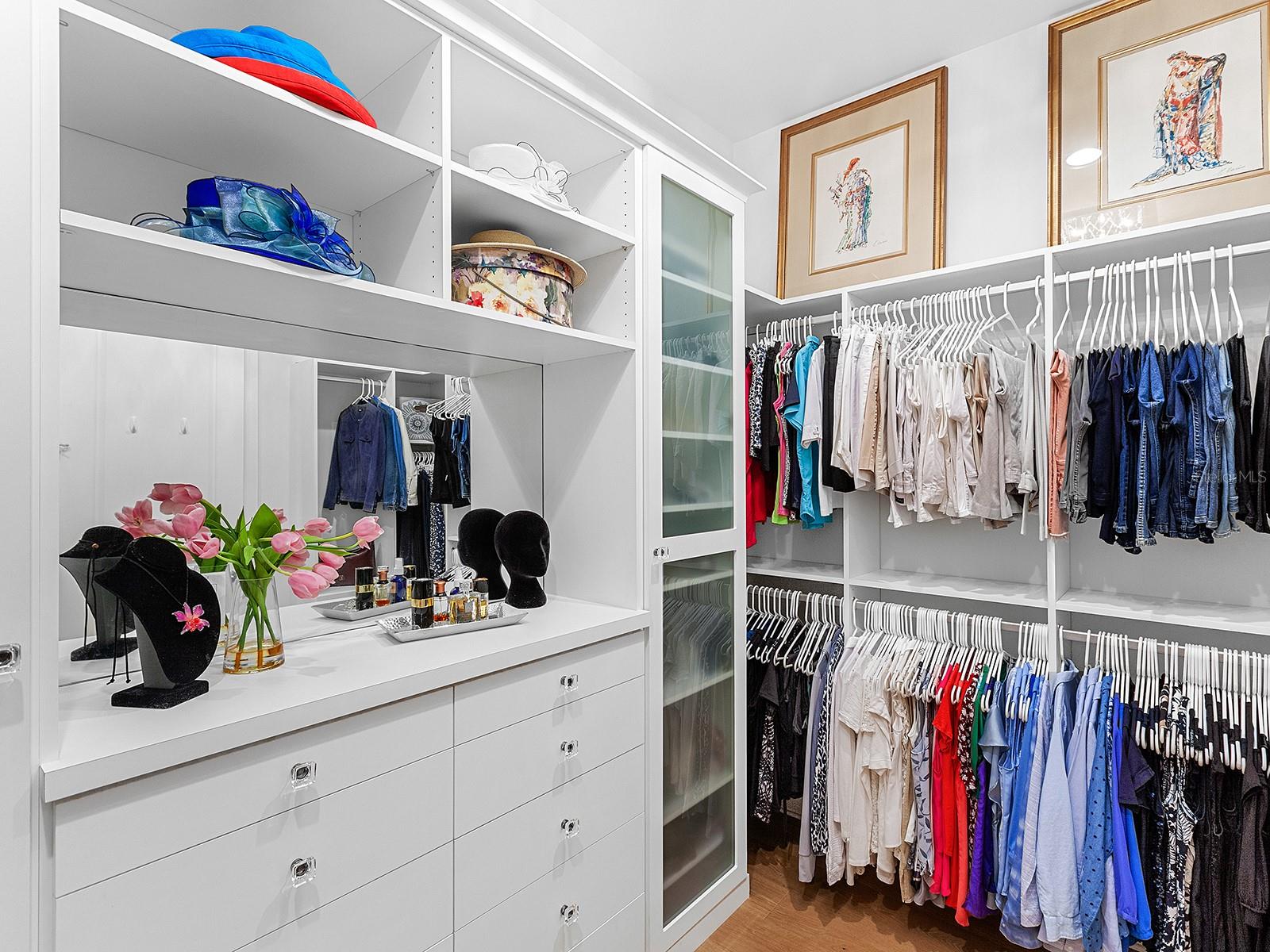 LAKE CLUB PH II - Residential