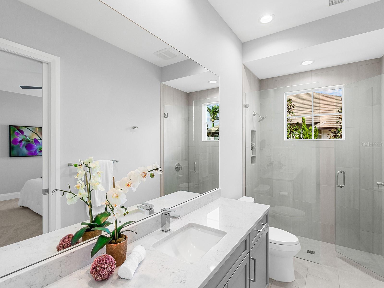 LAKE CLUB PH II - Residential