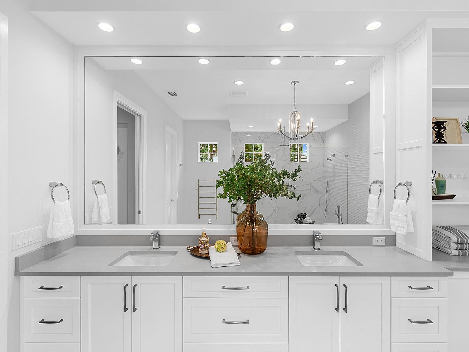 LAKE CLUB PH II - Residential