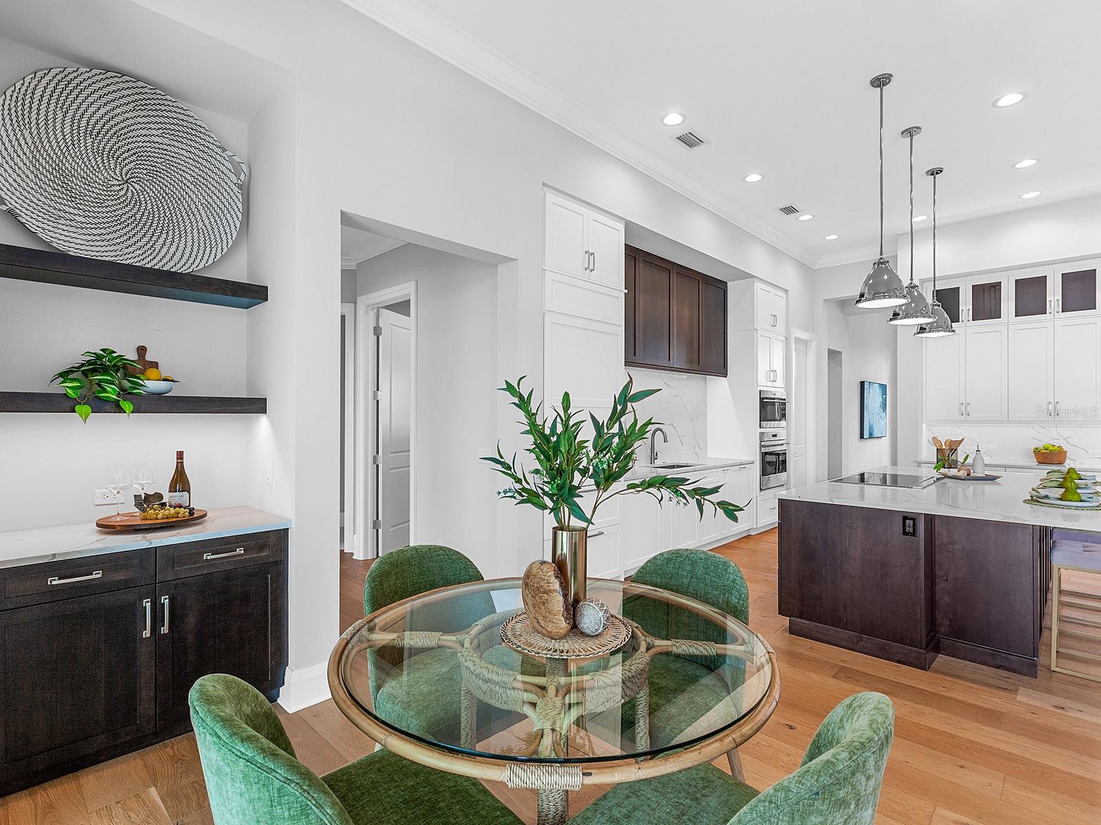 LAKE CLUB PH II - Residential