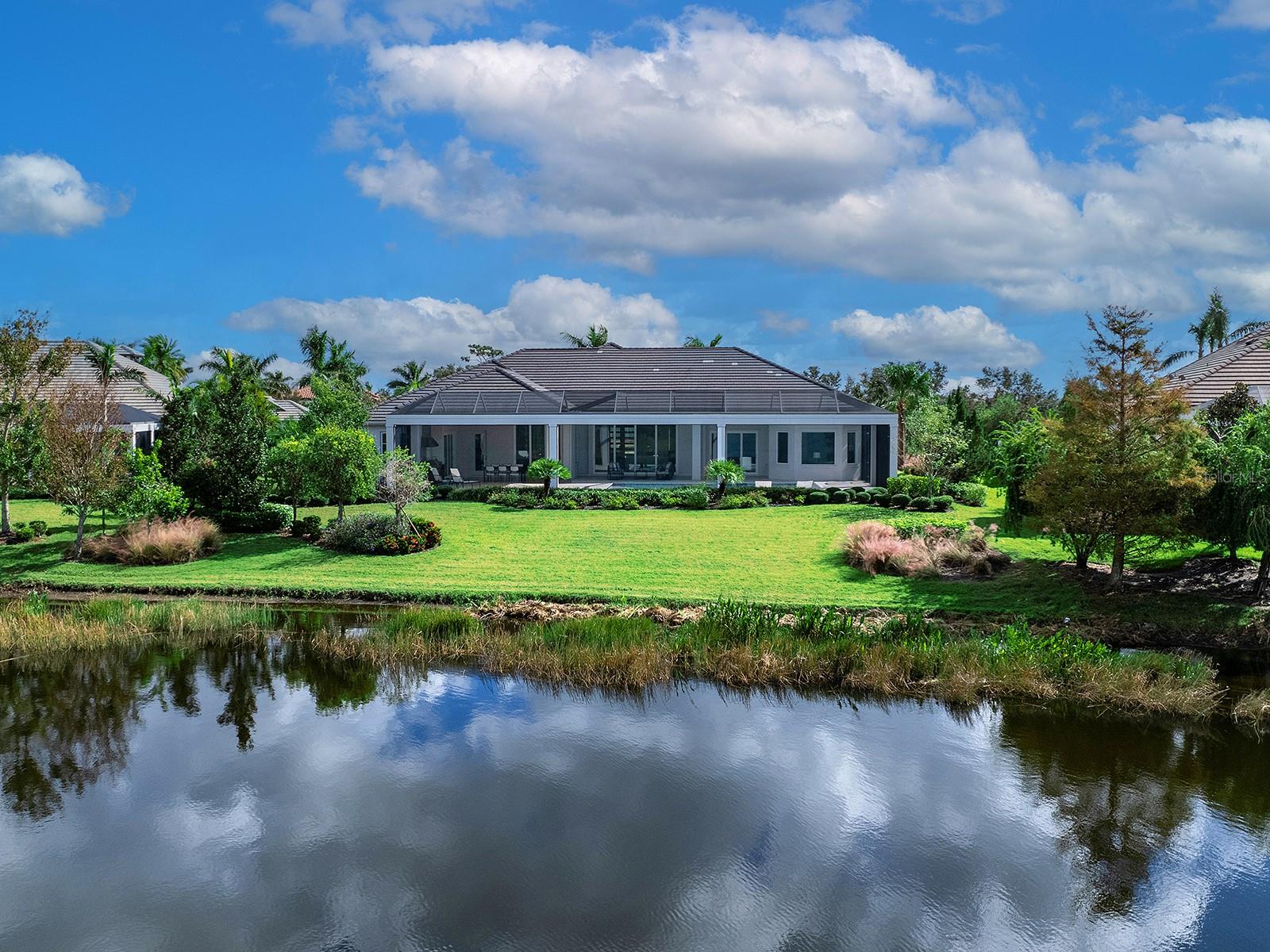 LAKE CLUB PH II - Residential