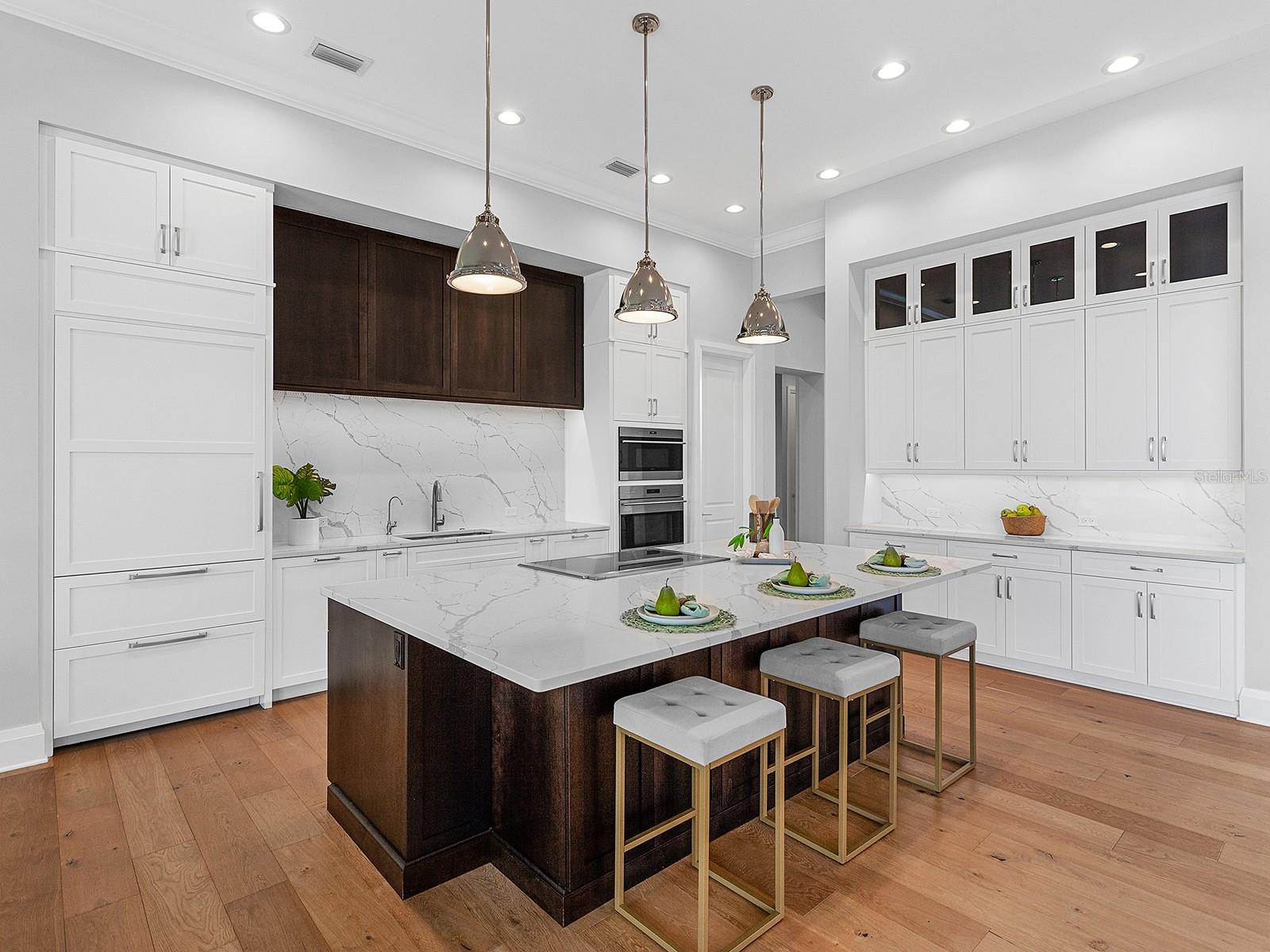 LAKE CLUB PH II - Residential