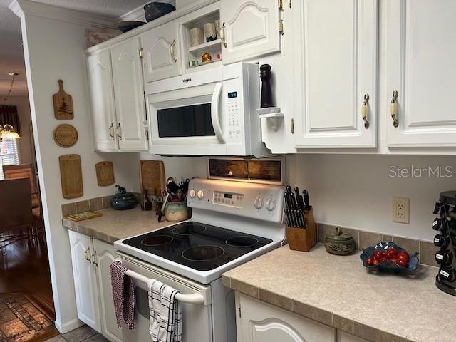 MAPLE LEAF ESTATES - Residential