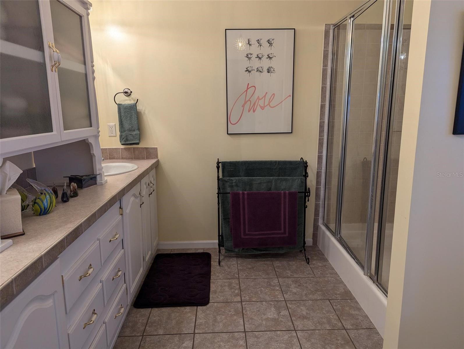 MAPLE LEAF ESTATES - Residential