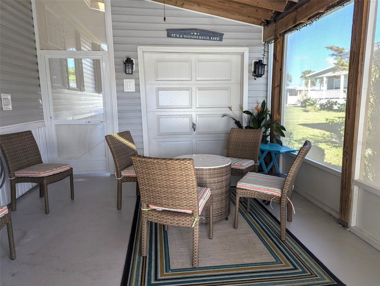 MAPLE LEAF ESTATES - Residential