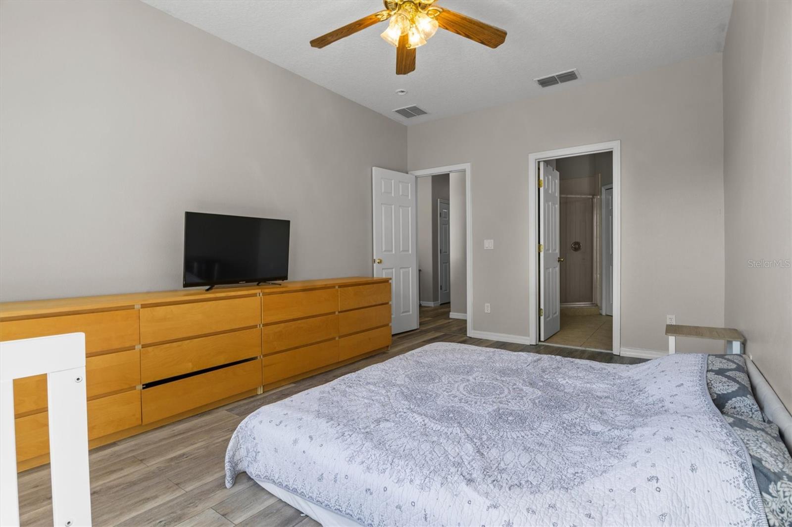 TIVOLI GARDENS - Residential