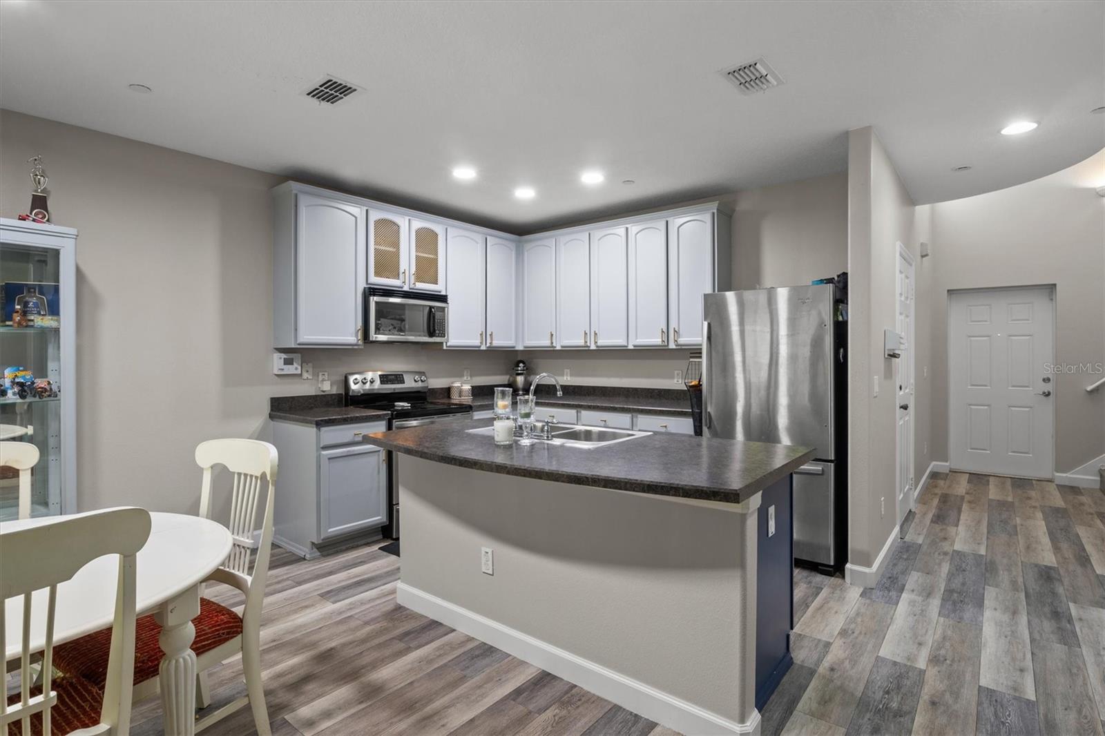 TIVOLI GARDENS - Residential