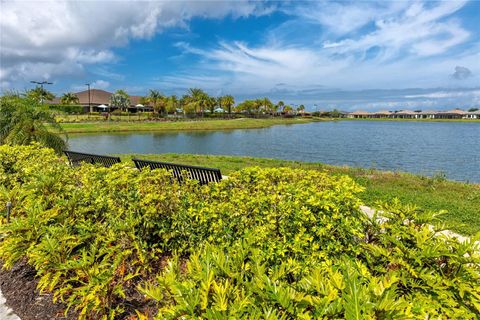 A home in PALMETTO