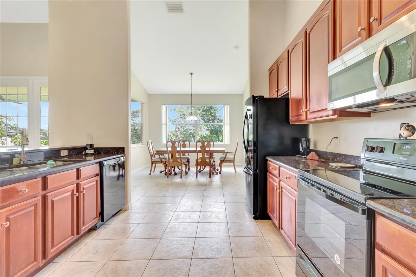 BENT TREE - Residential