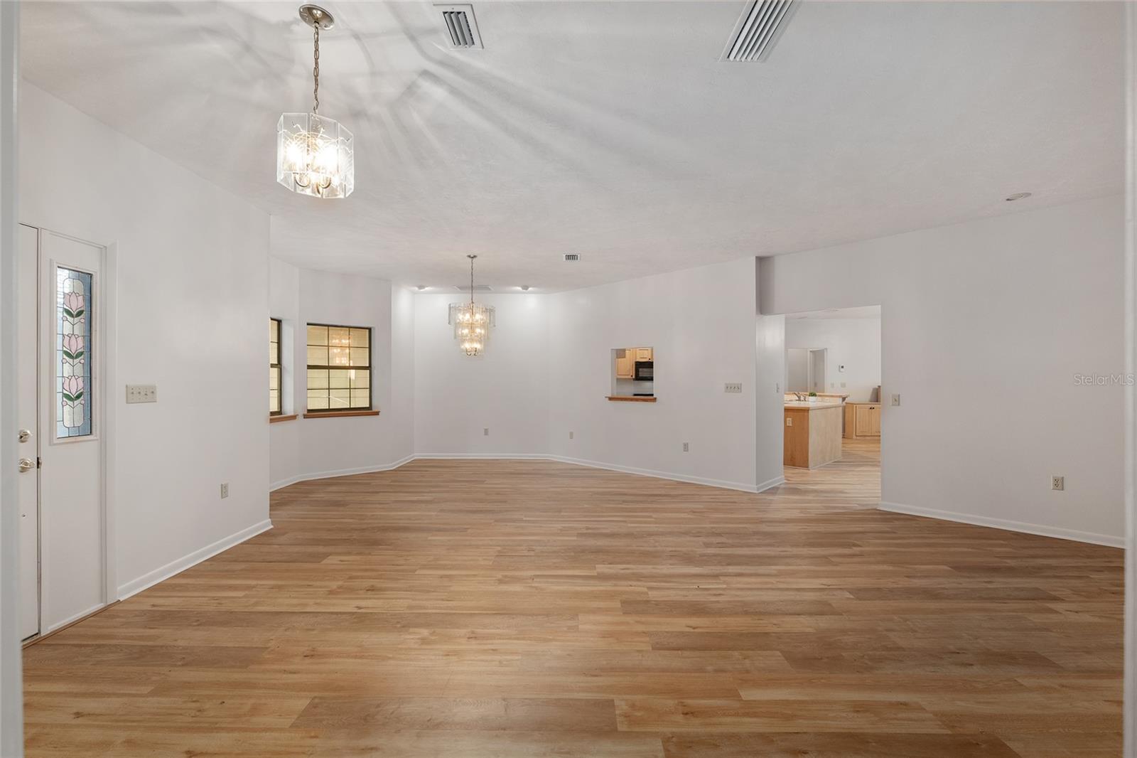 5703 NW 45TH DRIVE