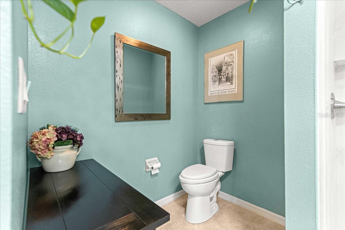 ON TOP OF THE WORLD - AVALON - Residential