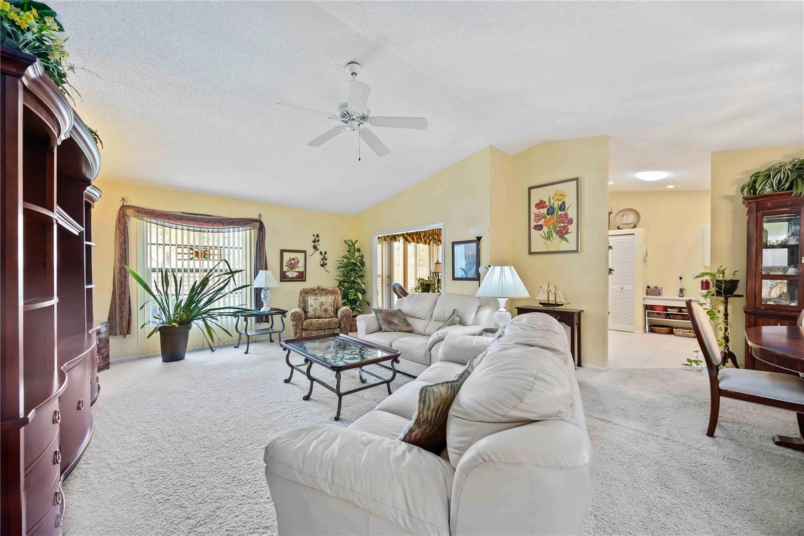 4050 OAKHURST DRIVE 3175