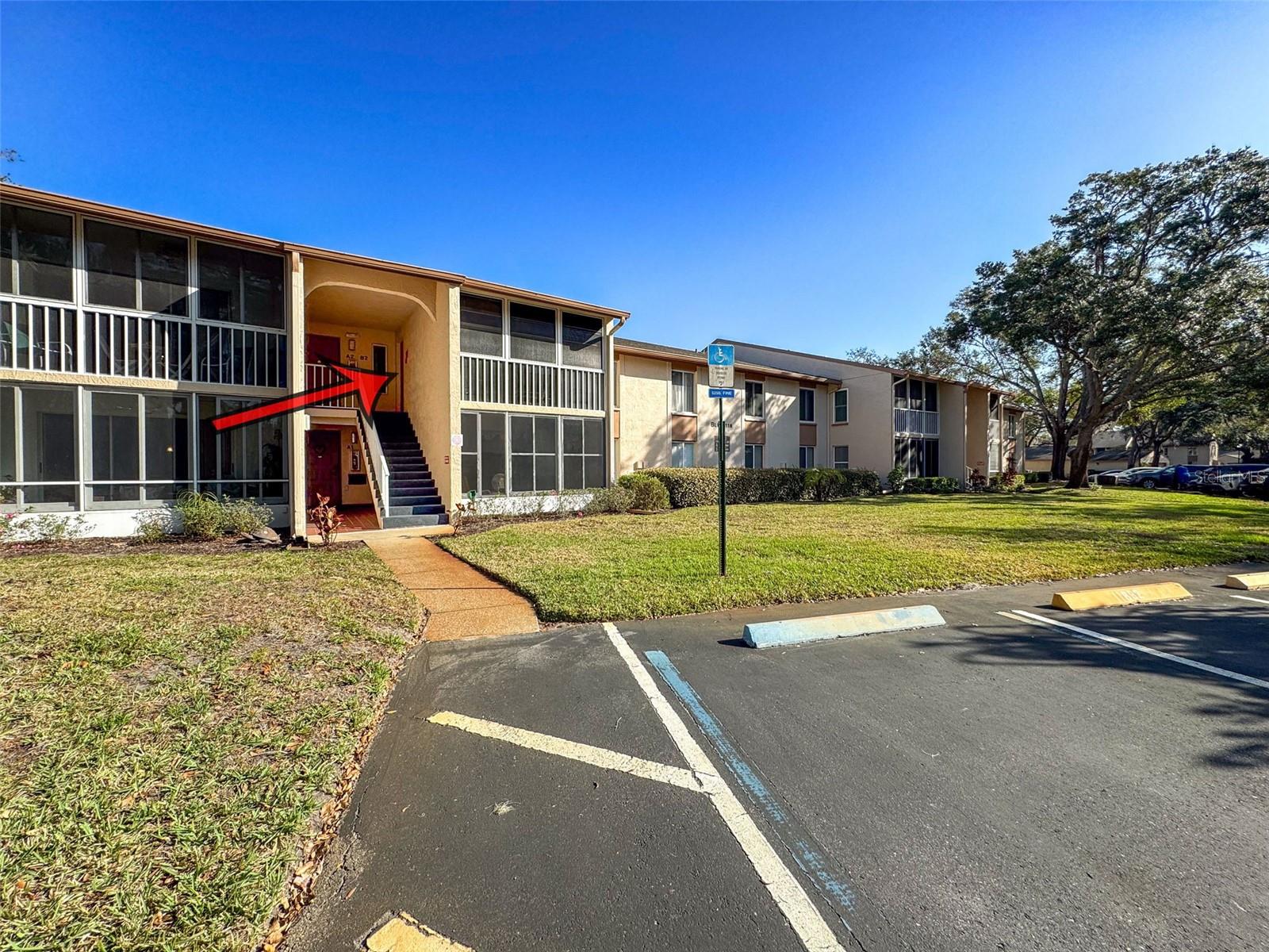 PINE RIDGE AT SUGAR CREEK - Residential