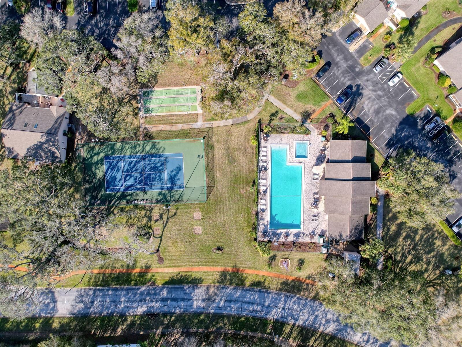 PINE RIDGE AT SUGAR CREEK - Residential