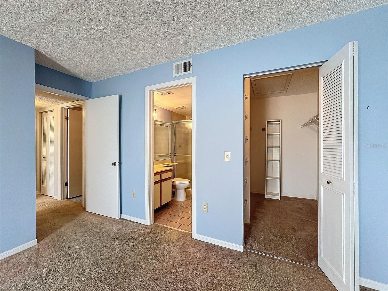 PINE RIDGE AT SUGAR CREEK - Residential