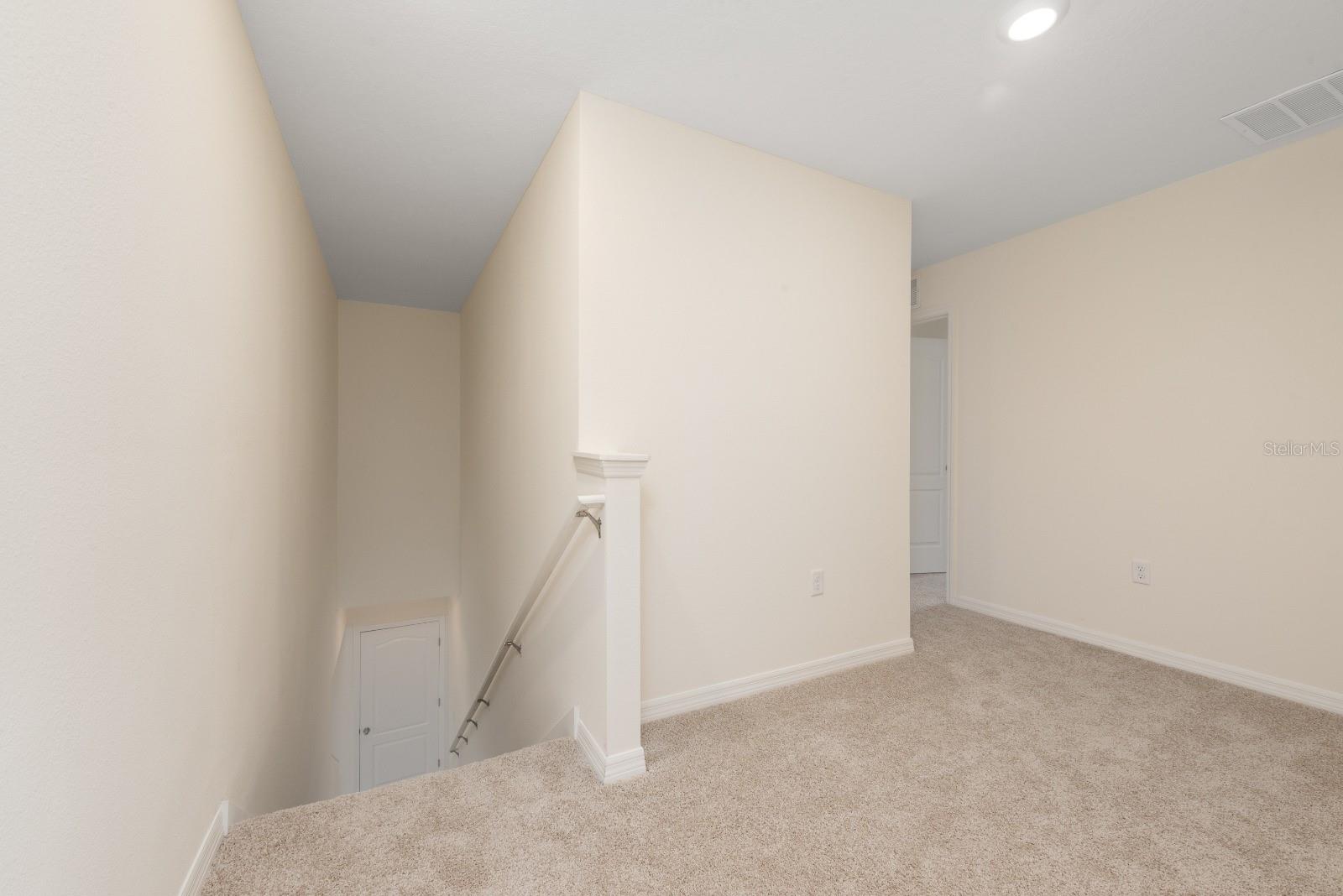 HAMMOCK RESERVE PH 1 - Residential Lease