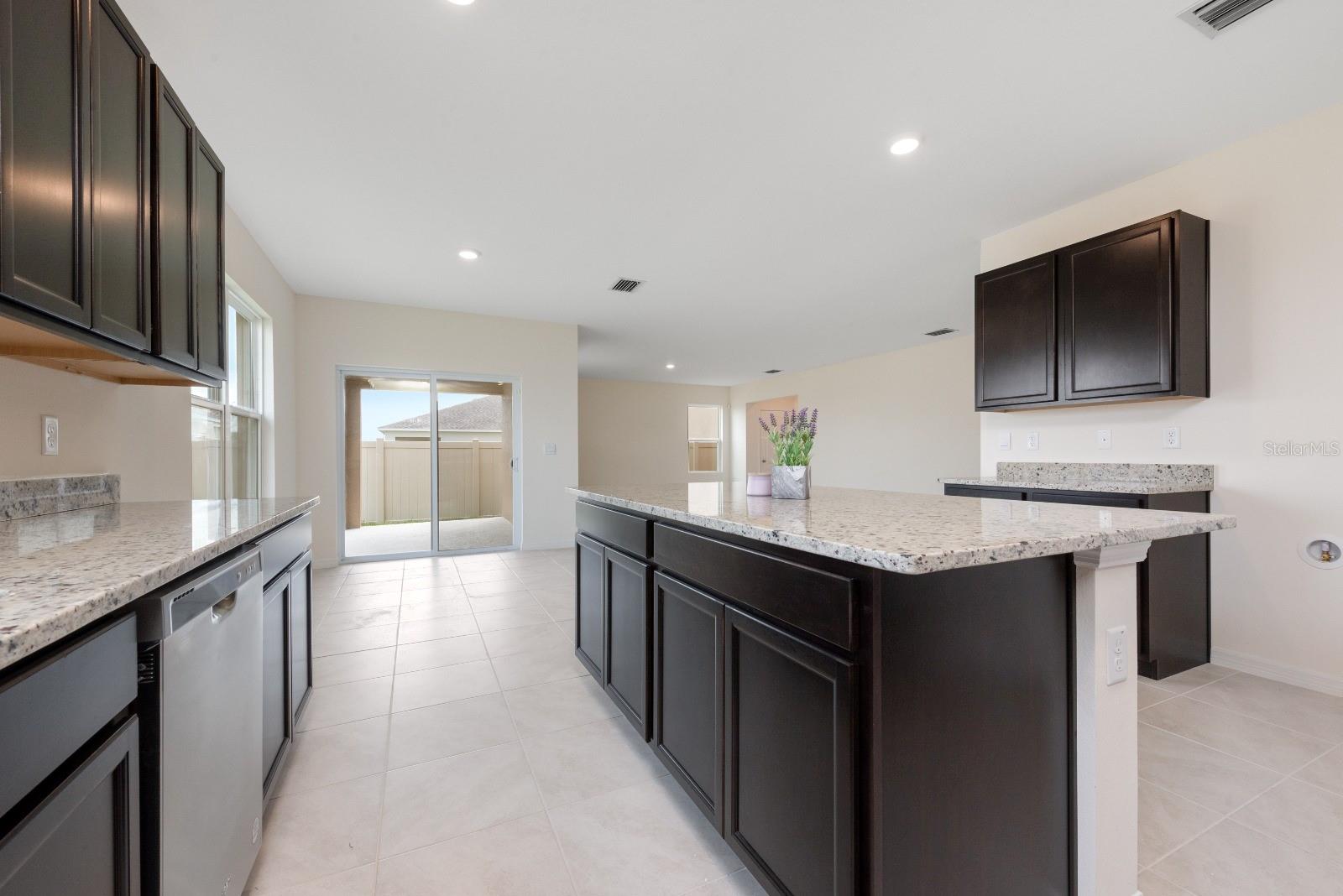 HAMMOCK RESERVE PH 1 - Residential Lease