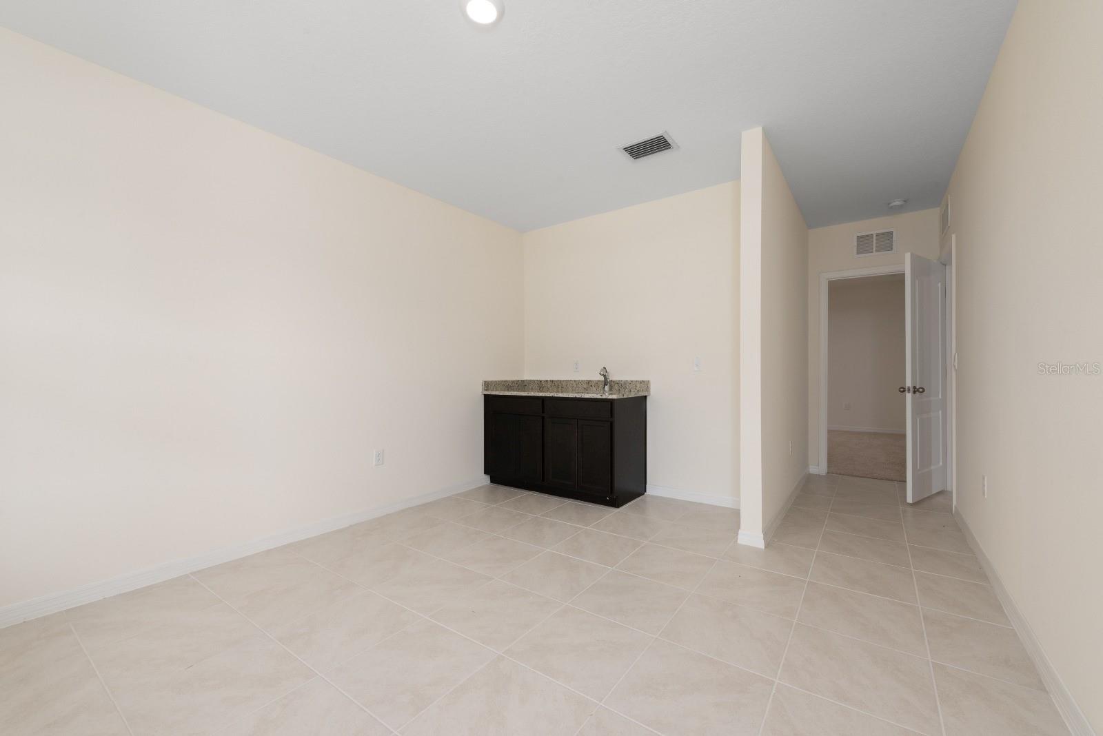 HAMMOCK RESERVE PH 1 - Residential Lease