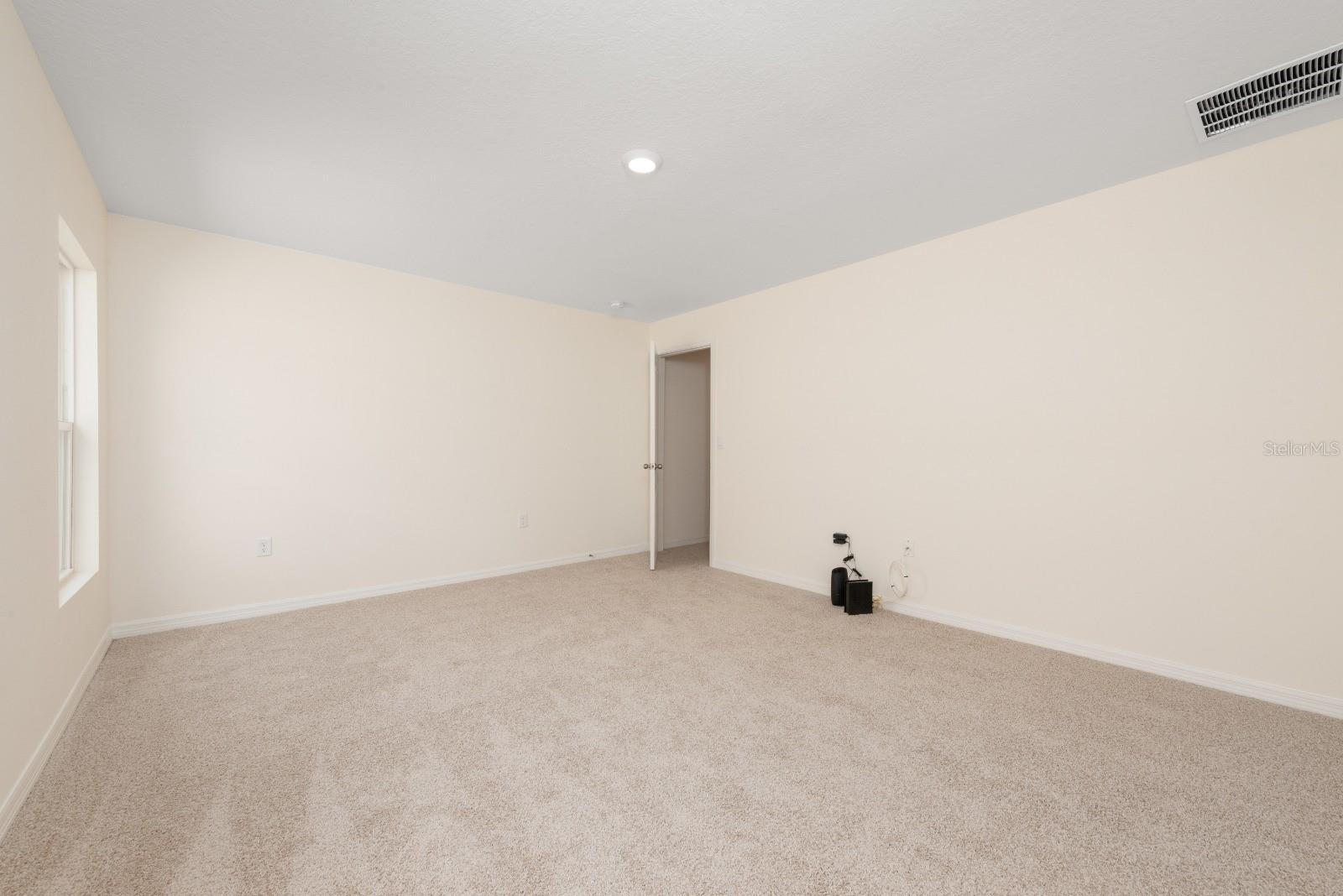 HAMMOCK RESERVE PH 1 - Residential Lease