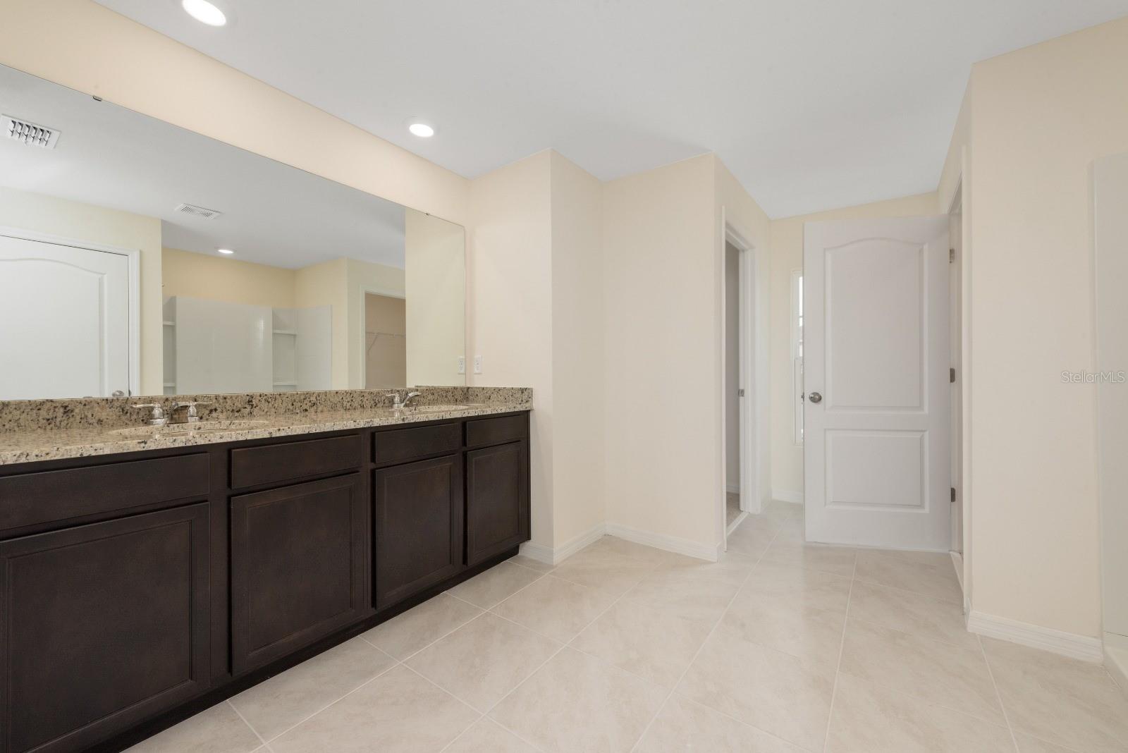 HAMMOCK RESERVE PH 1 - Residential Lease