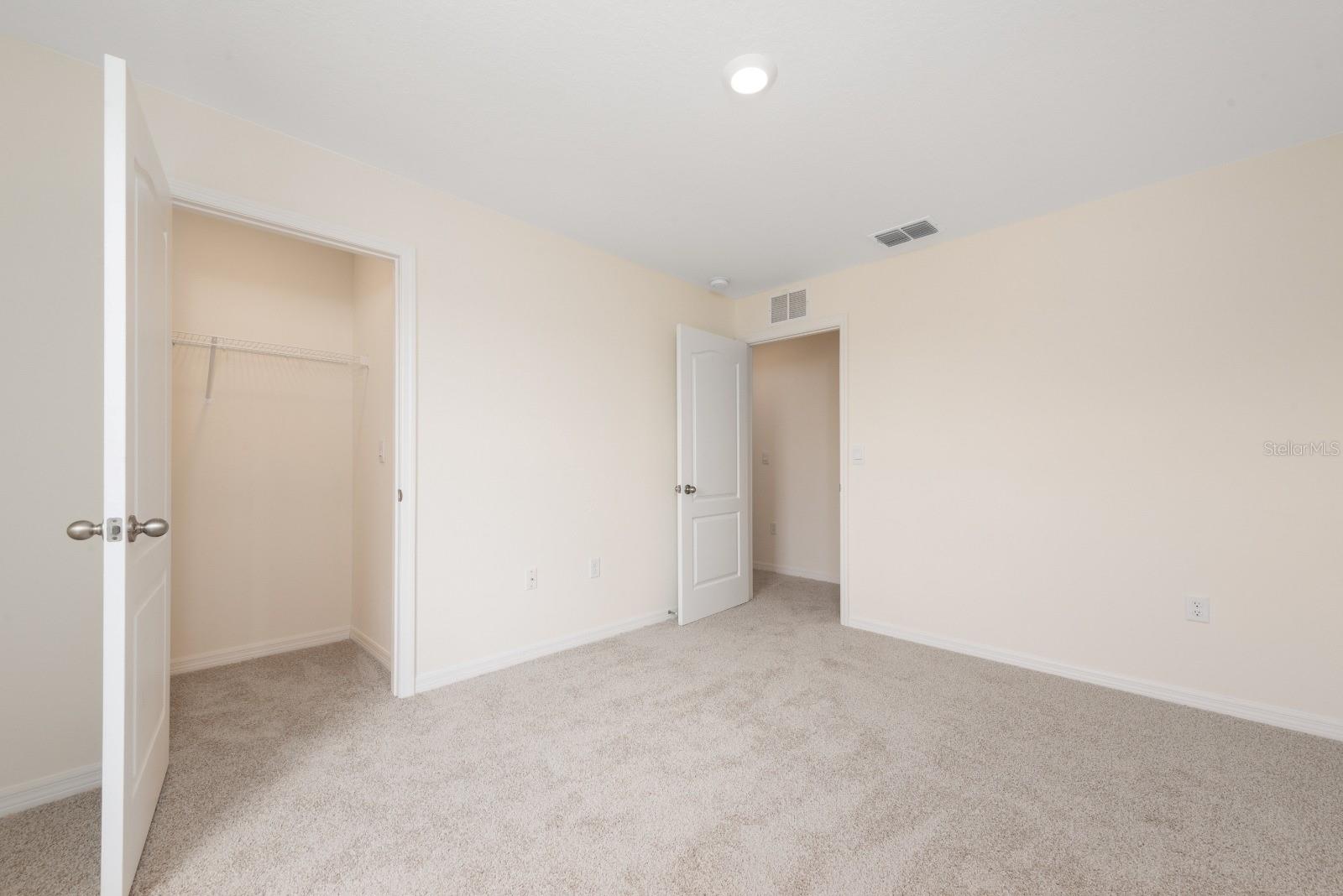 HAMMOCK RESERVE PH 1 - Residential Lease