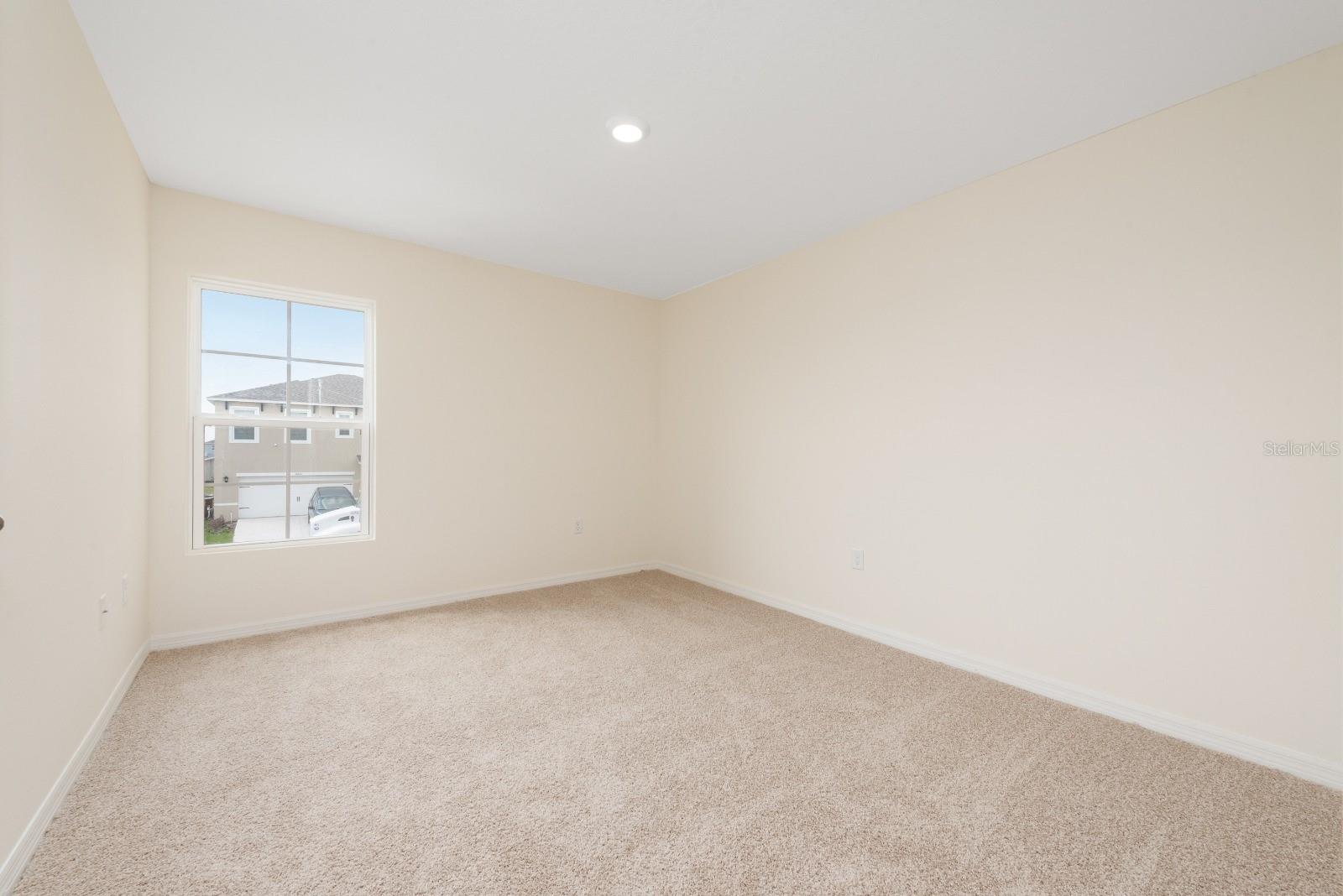 HAMMOCK RESERVE PH 1 - Residential Lease