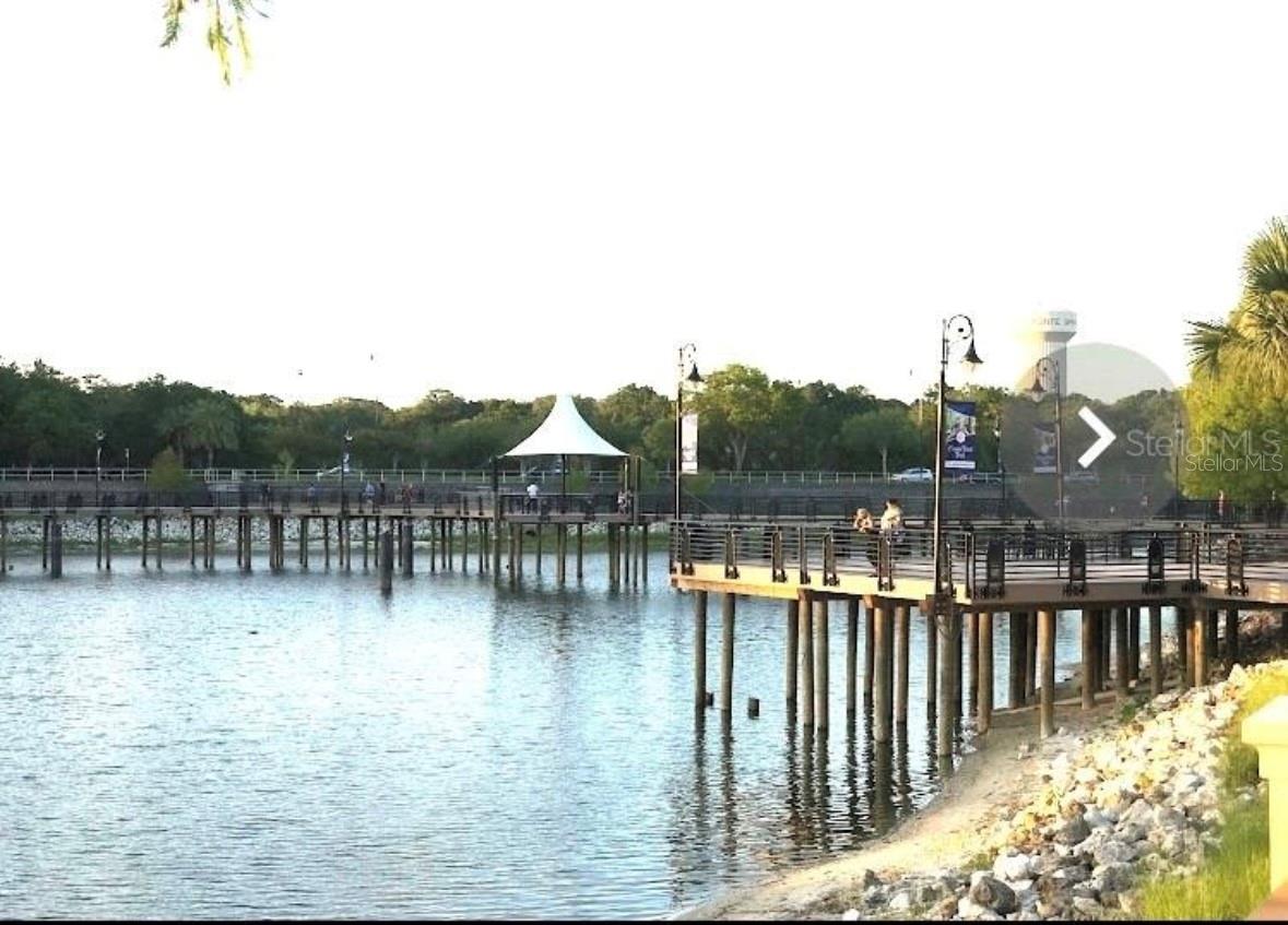 CRANES ROOST VILLAGE 4 - Residential Lease