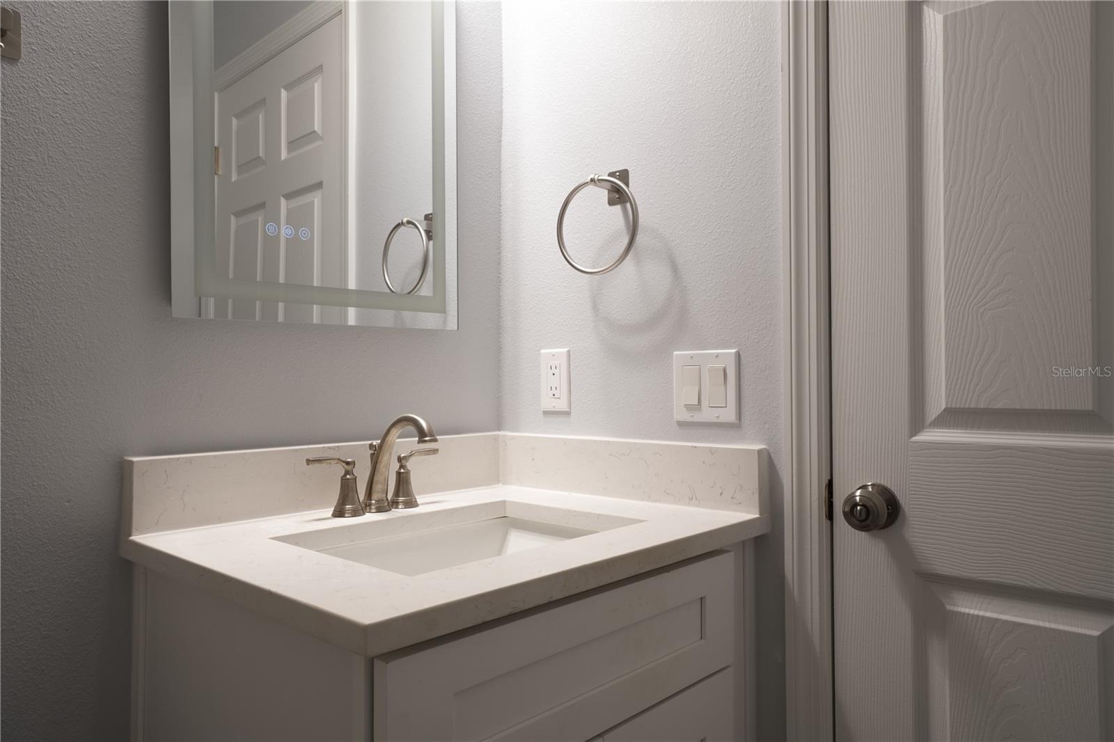 SEBRING COUNTRY ESTATES - Residential