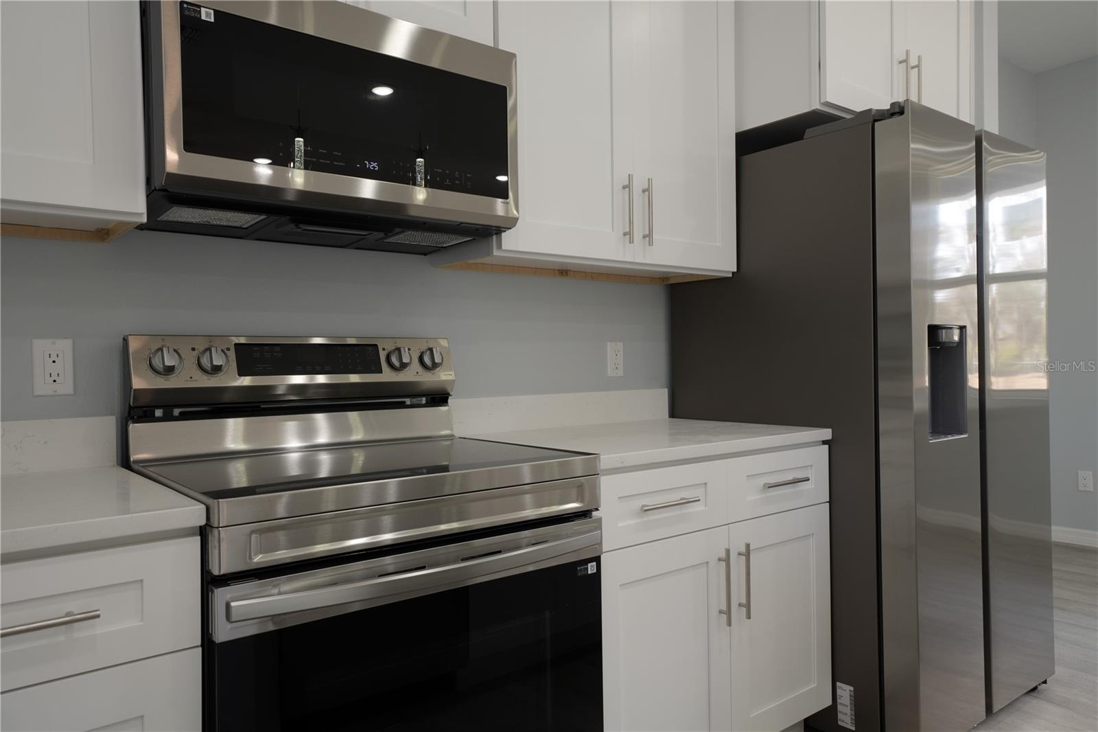 SEBRING COUNTRY ESTATES - Residential