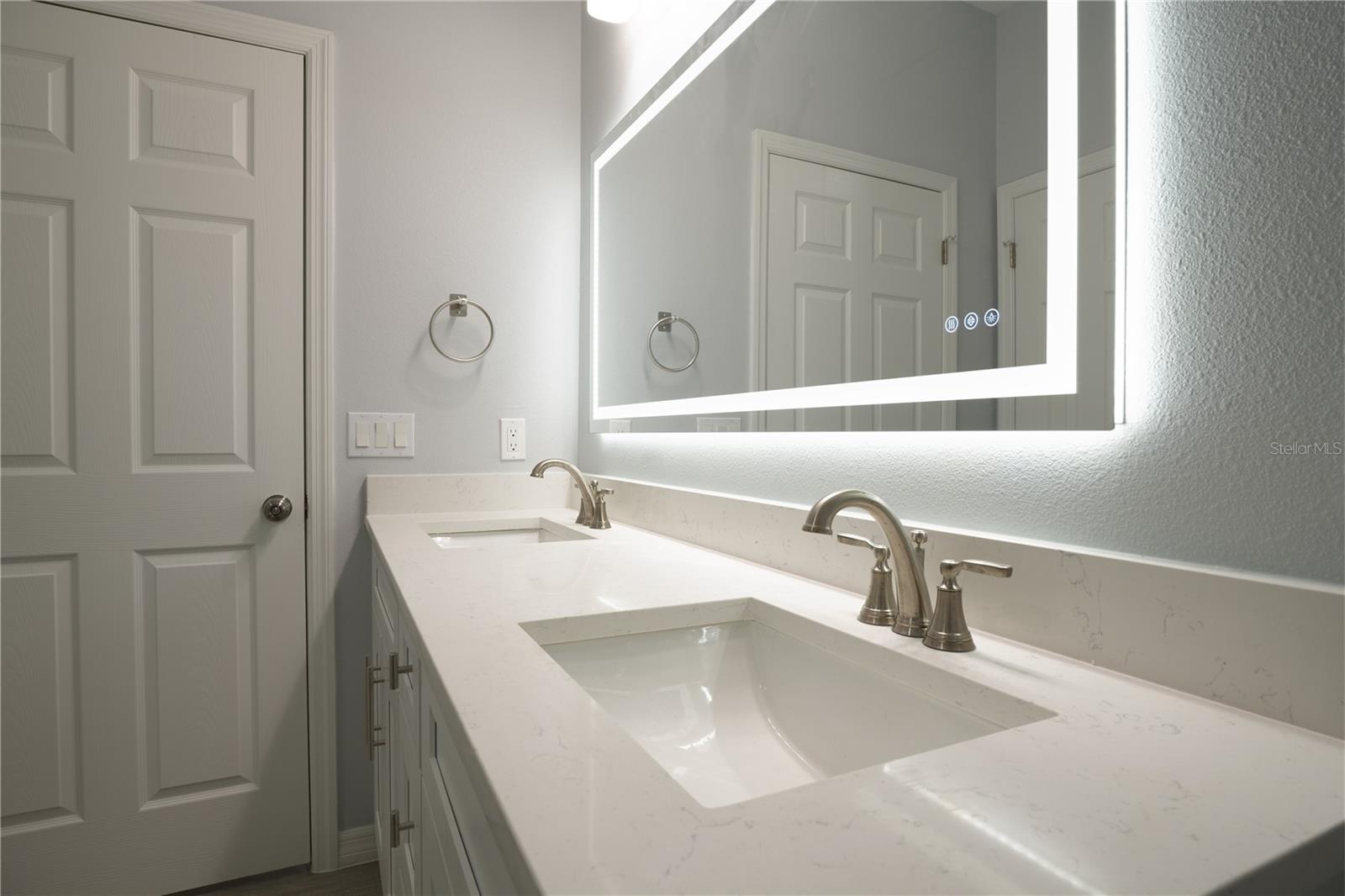 SEBRING COUNTRY ESTATES - Residential