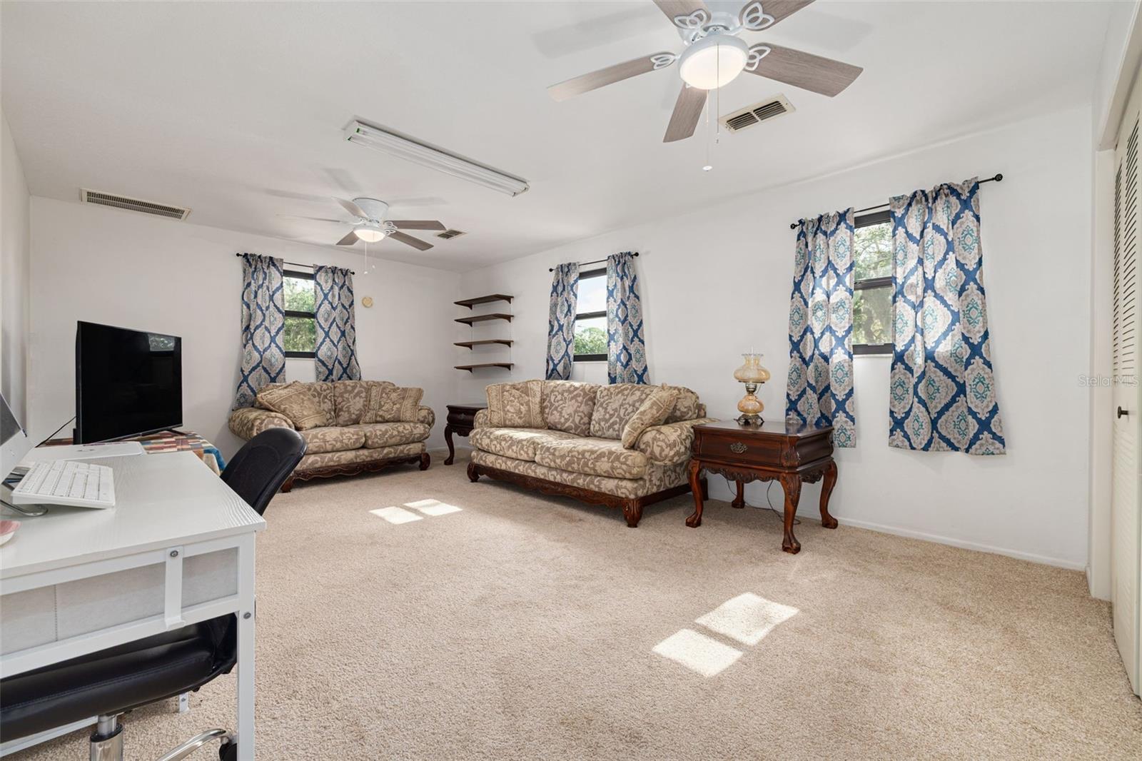 SUNSET POINT ADD - Residential