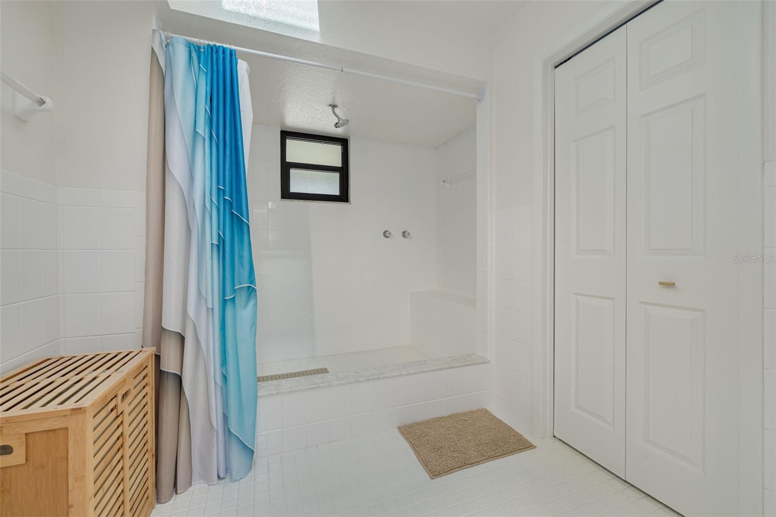 SUNSET POINT ADD - Residential