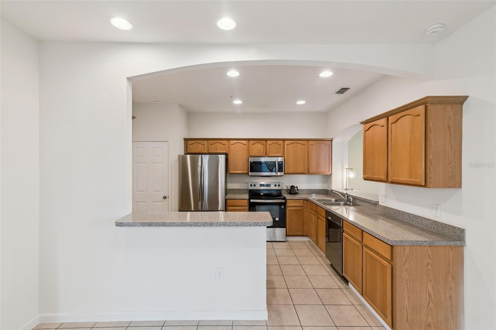 AVALON LAKES PH 03 VILLAGE A & B - Residential