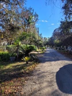 MOON LAKE ESTATES - Land