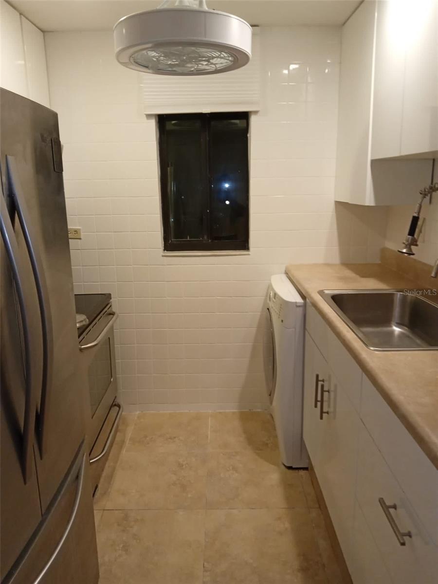 3242 SEMORAN BOULEVARD 25