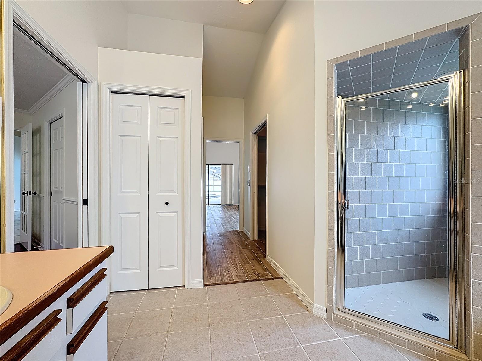 BUCKHORN RUN - Residential