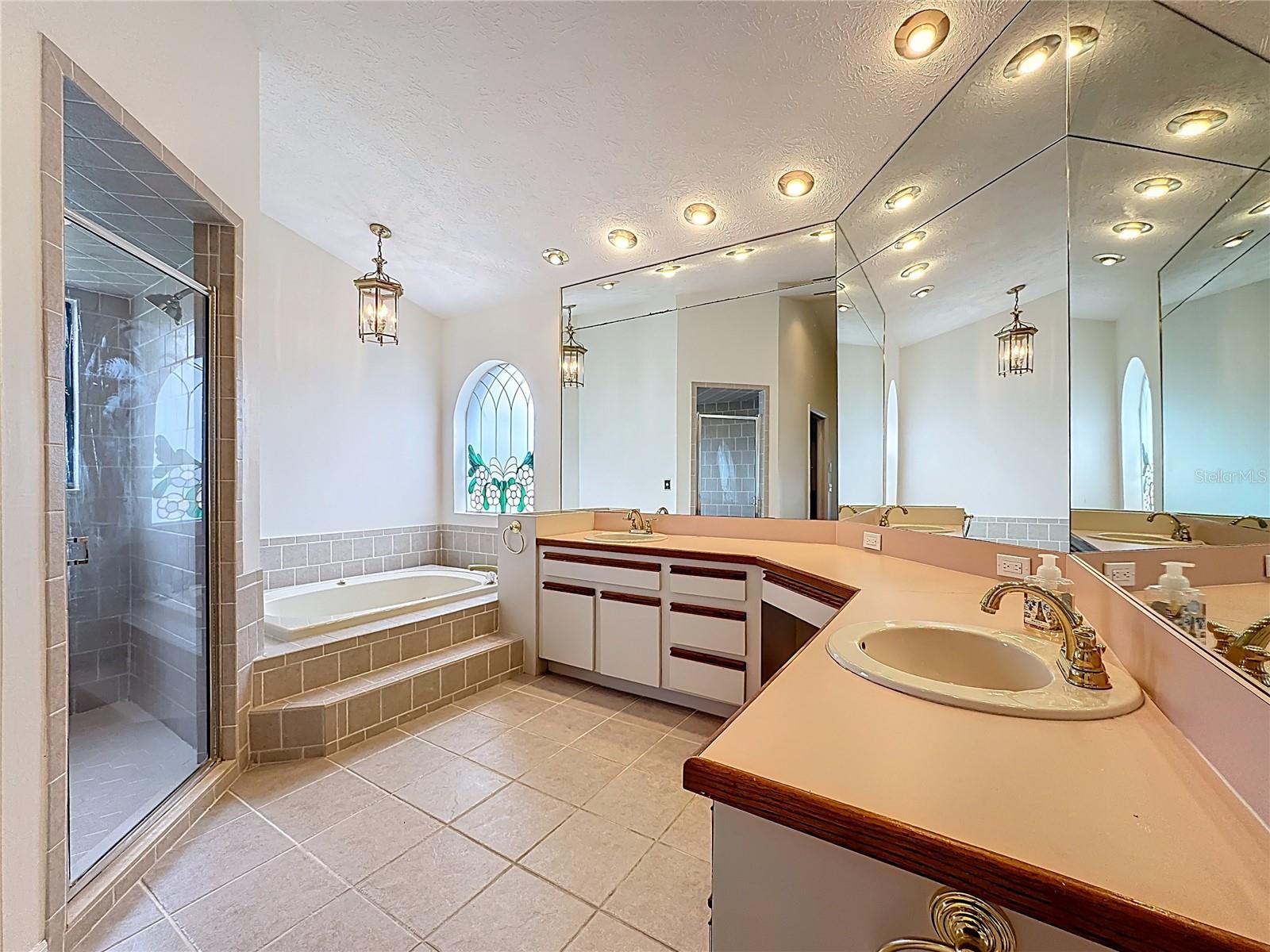 BUCKHORN RUN - Residential