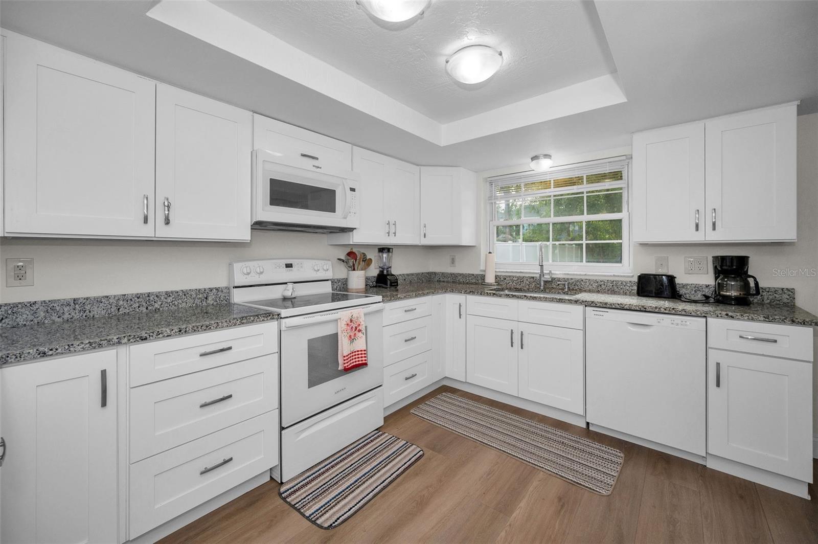 SUNSET HILLS REP - Residential