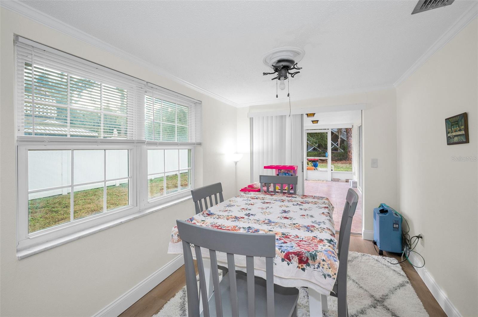 SUNSET HILLS REP - Residential