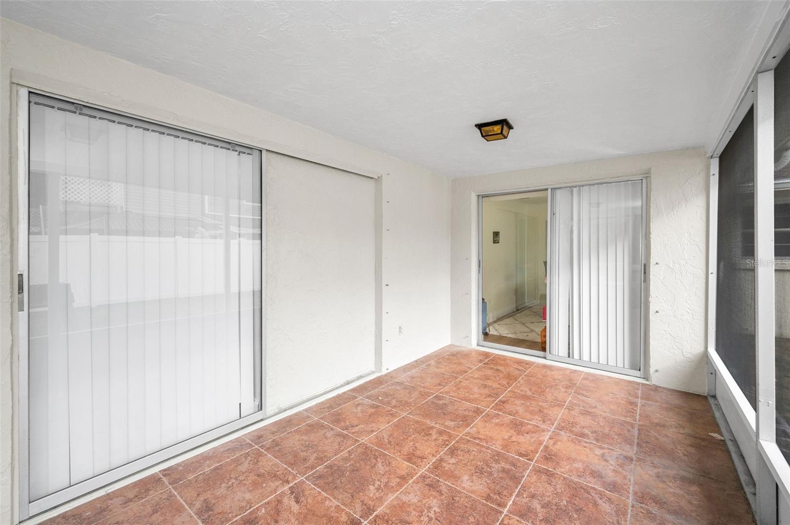 SUNSET HILLS REP - Residential